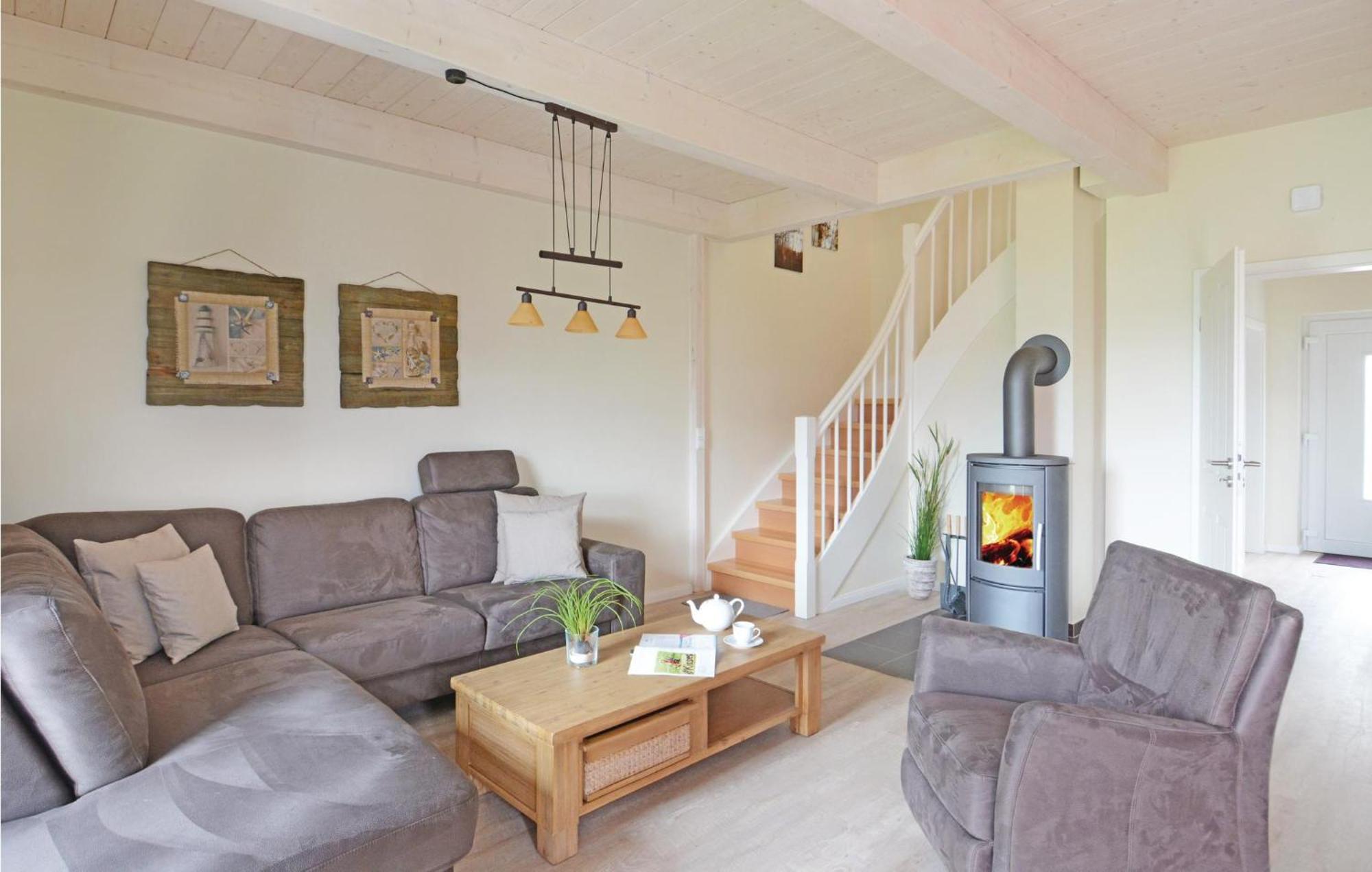 Gorgeous Home In Dagebuell With Kitchen Dış mekan fotoğraf