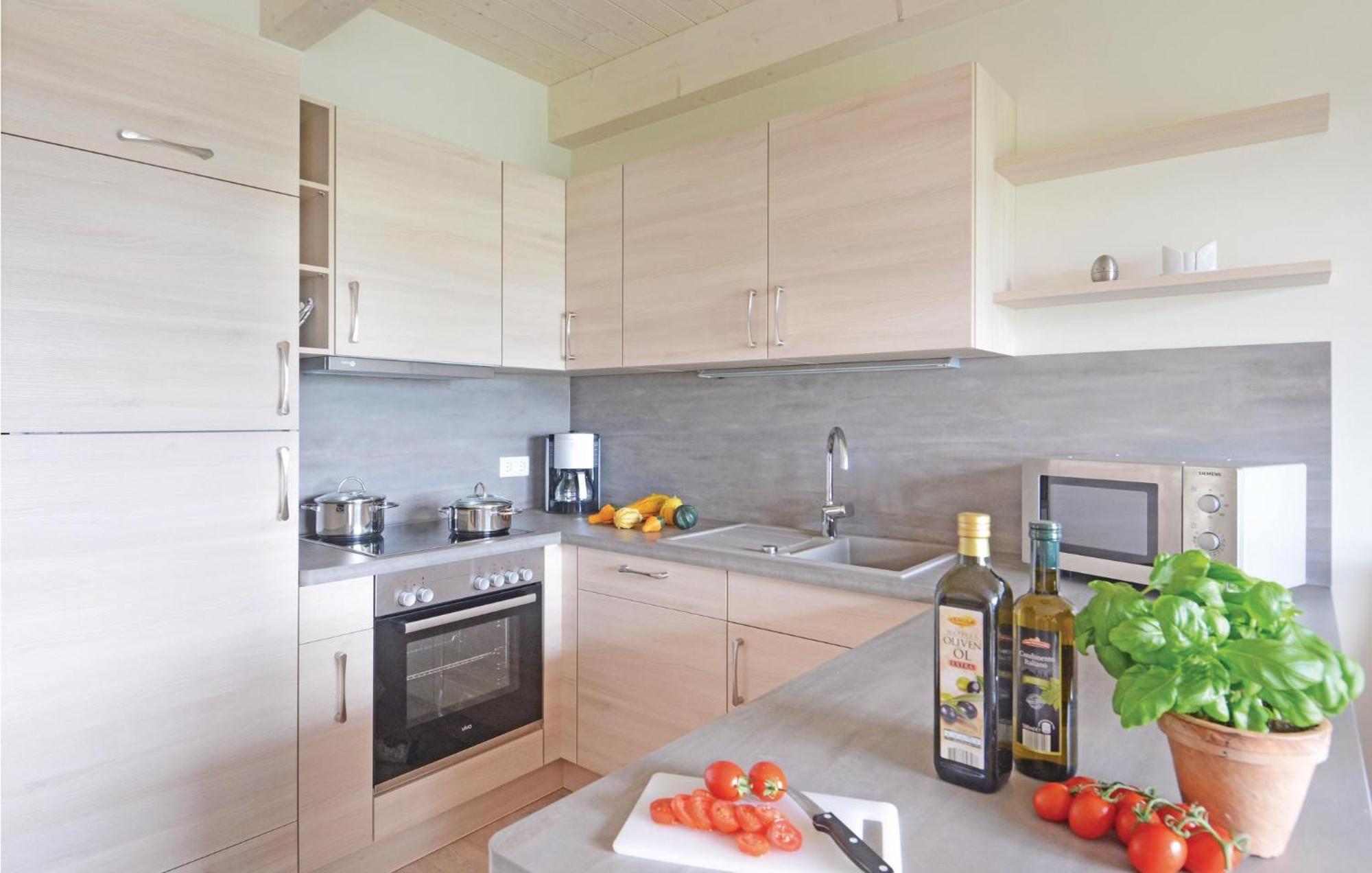 Gorgeous Home In Dagebuell With Kitchen Dış mekan fotoğraf